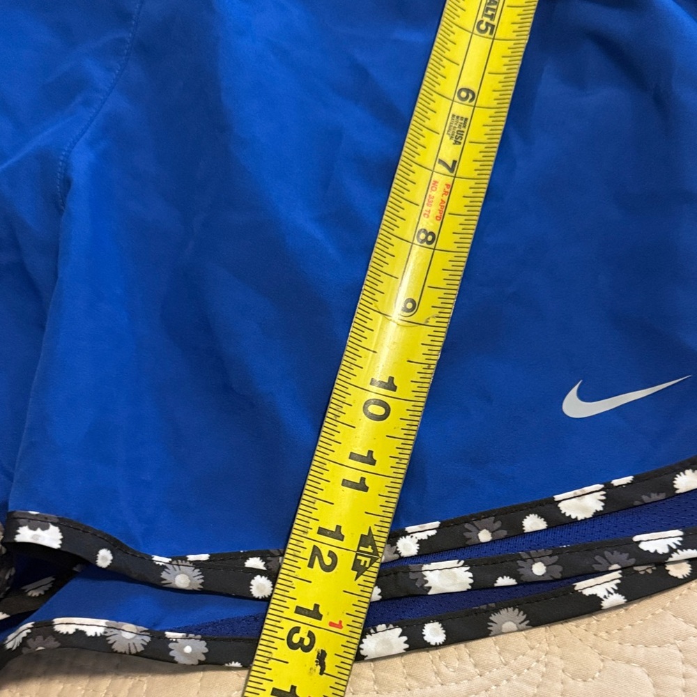 Nike Women's Dri-Fit Game Royal Blue with Daisy print trim Athletic Shorts - Picture 7 of 7